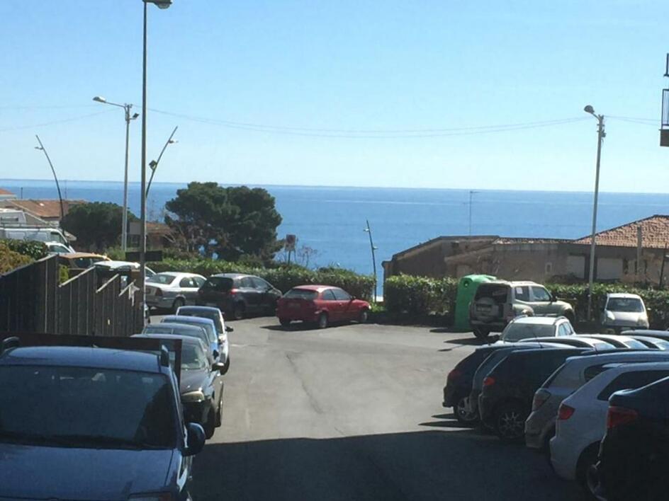 Bouganville Catania Esterno foto