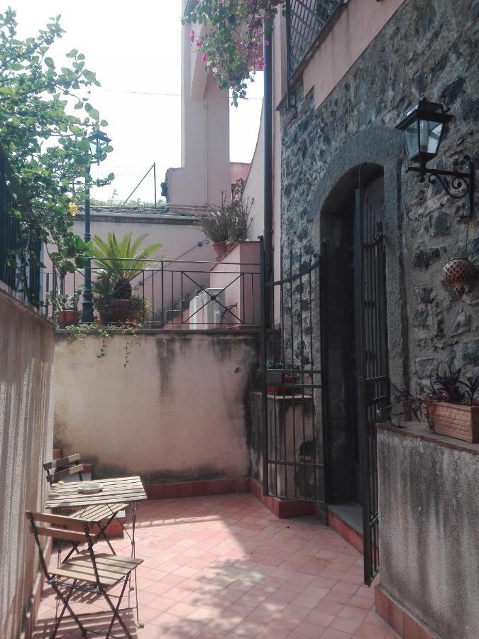 Bouganville Catania Esterno foto