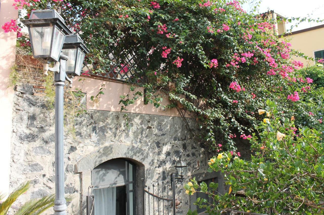 Bouganville Catania Esterno foto